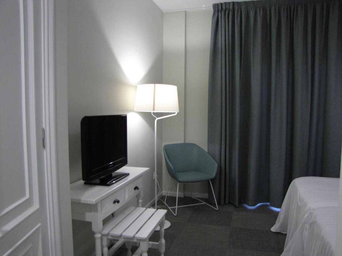 Hotel Ton Sanxenxo Bagian luar foto