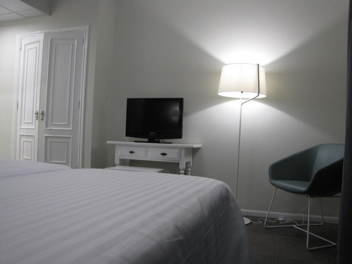 Hotel Ton Sanxenxo Bagian luar foto