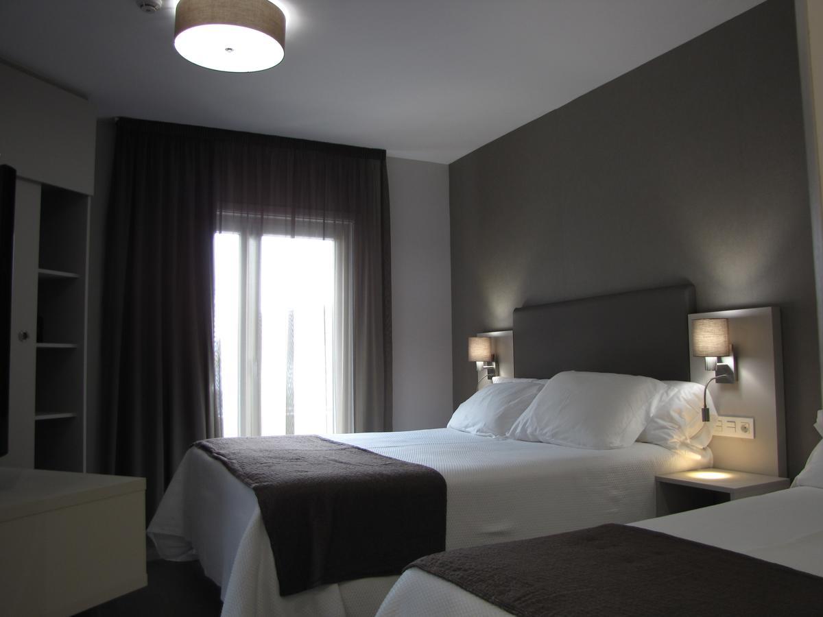 Hotel Ton Sanxenxo Bagian luar foto