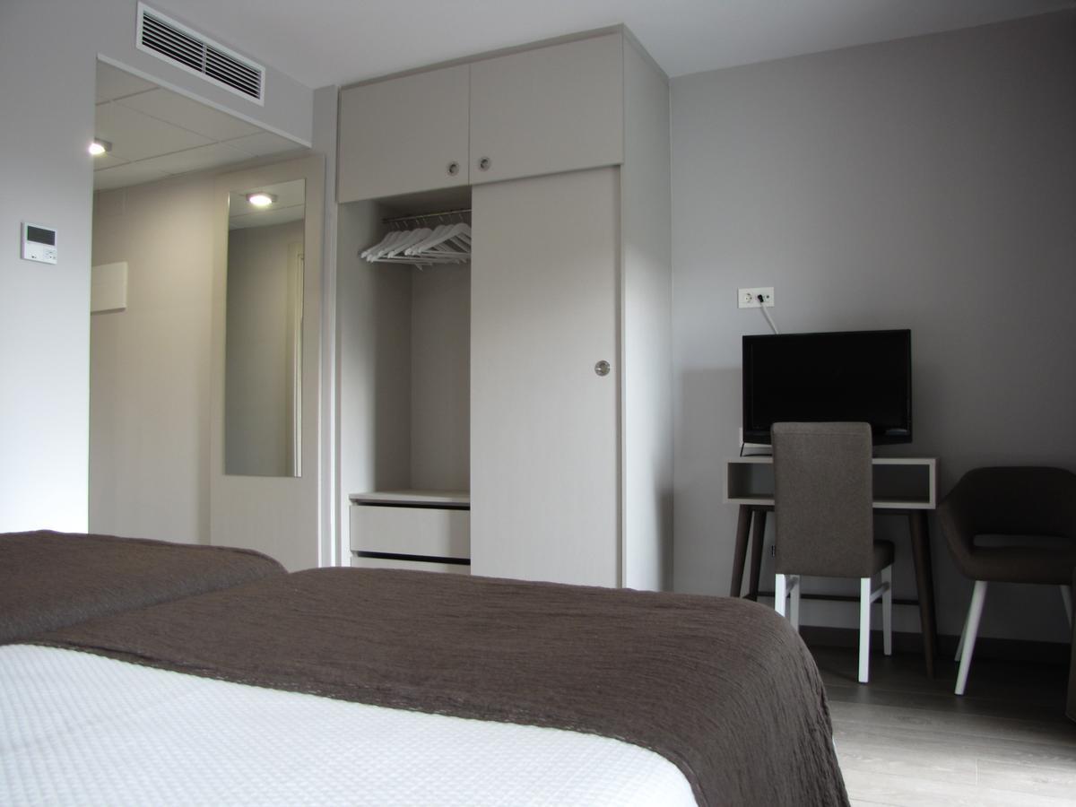 Hotel Ton Sanxenxo Bagian luar foto