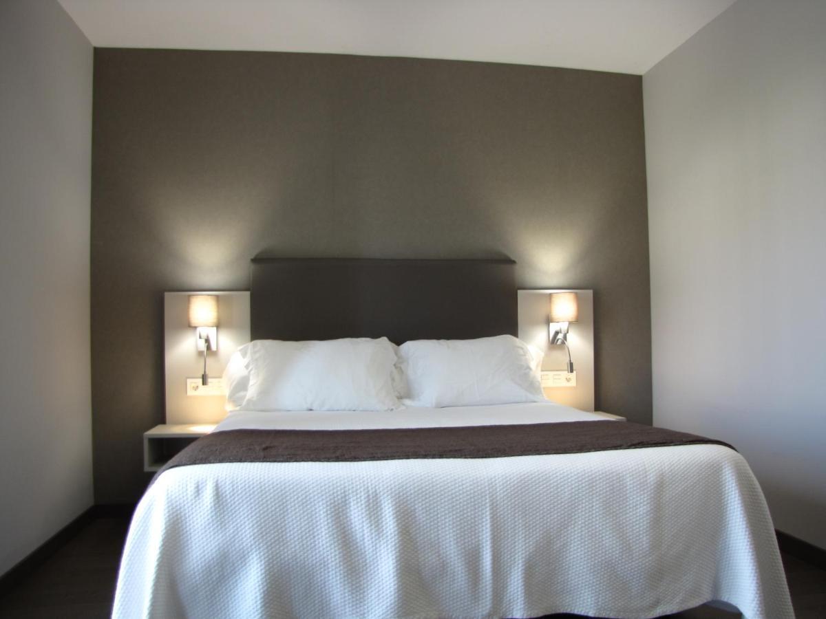 Hotel Ton Sanxenxo Bagian luar foto